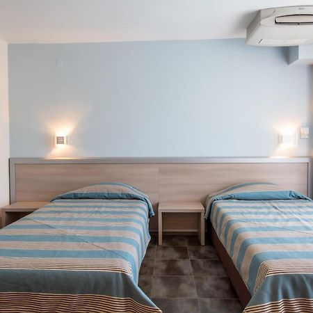 סאני ביץ' Hotel Longosa מראה חיצוני תמונה