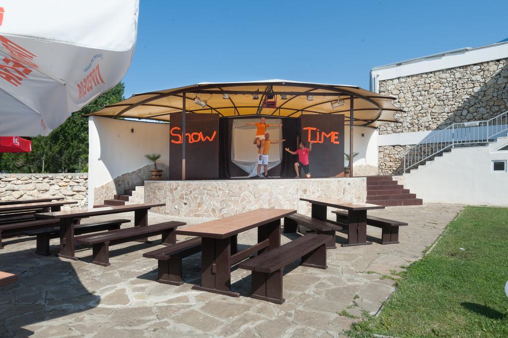 סאני ביץ' Hotel Longosa מראה חיצוני תמונה