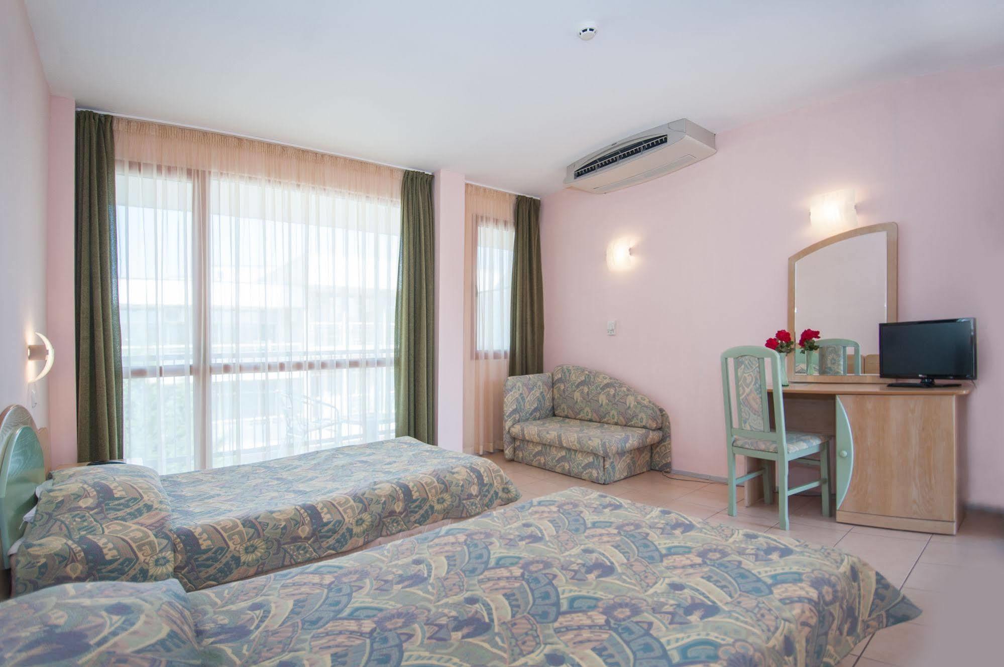 סאני ביץ' Hotel Longosa מראה חיצוני תמונה